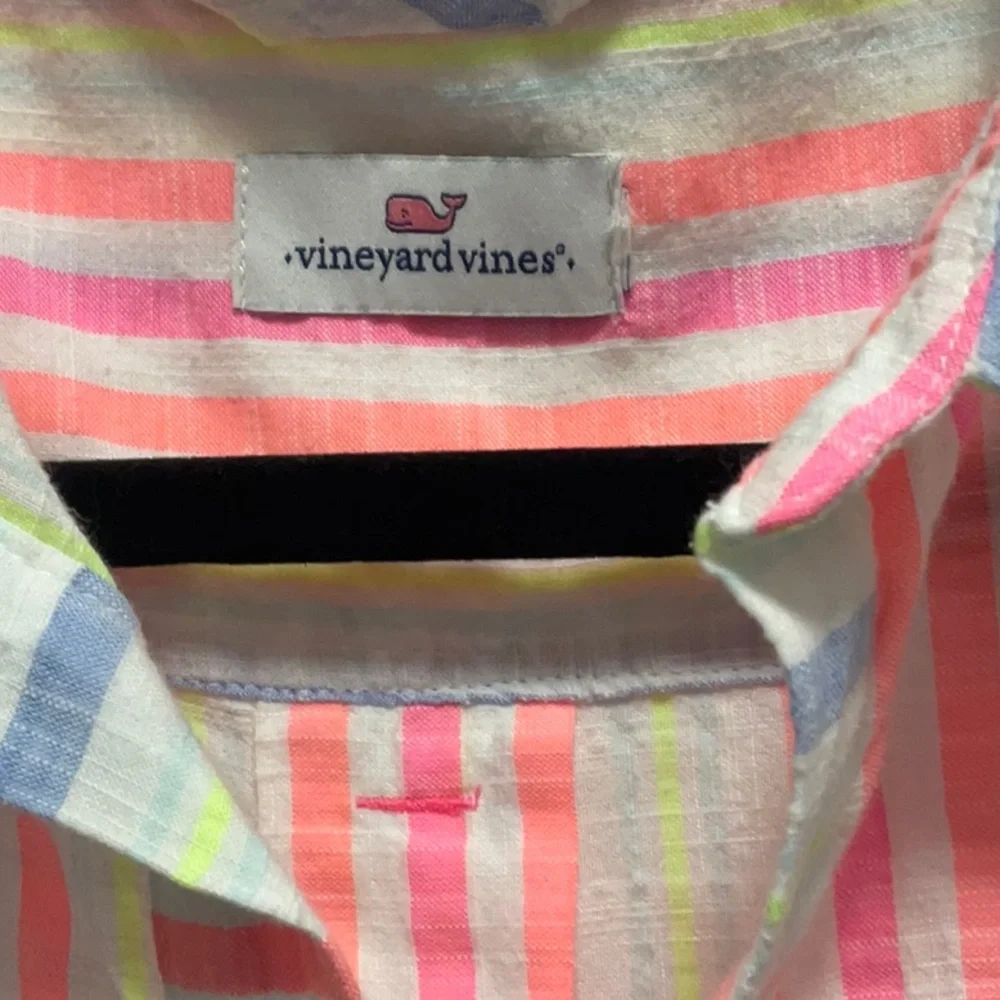 Vineyard Vines cover up - Picture 2 of 8